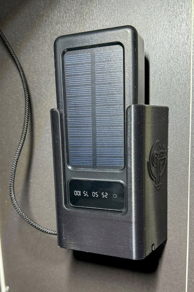 F4V Solar Powerbank